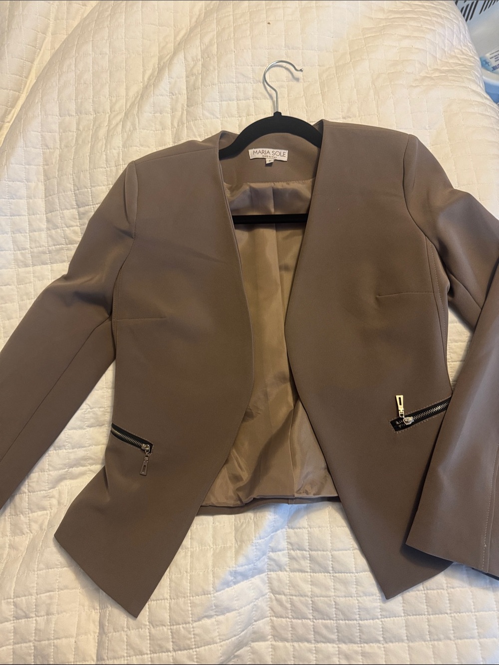 Taupe Open-Front Collarless Blazer